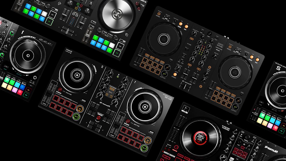 Digital DJing with Turntables: Integrating MIDI Controllers and Software